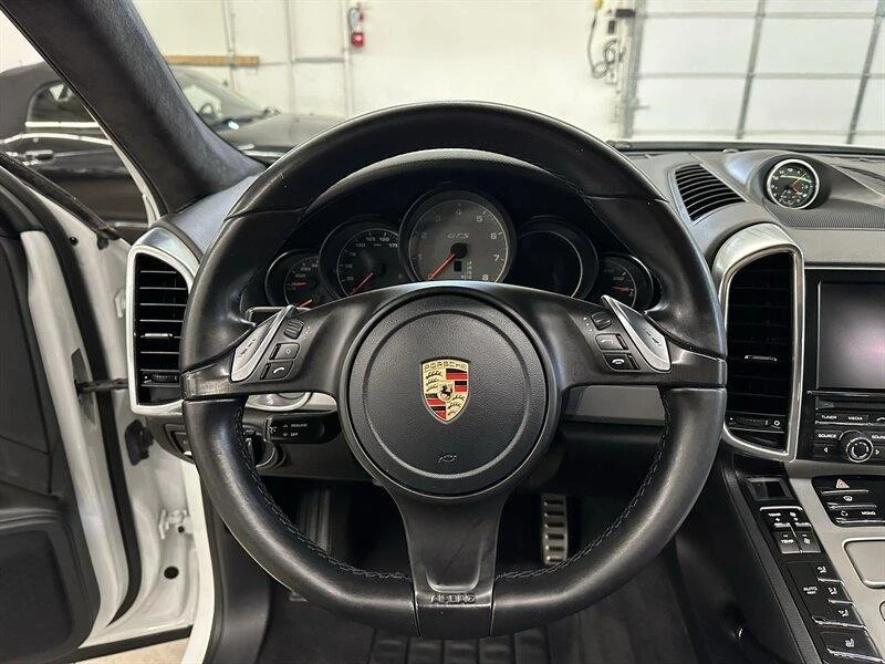 2013 Porsche 958 Cayenne GTS - Image 16 of 20