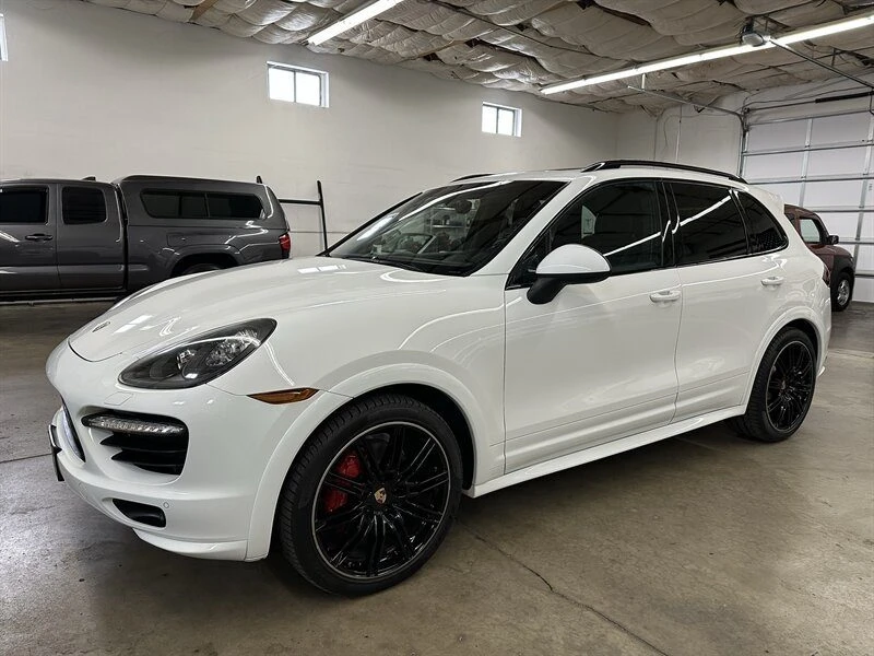 2013 Porsche 958 Cayenne GTS - Image 6 of 20