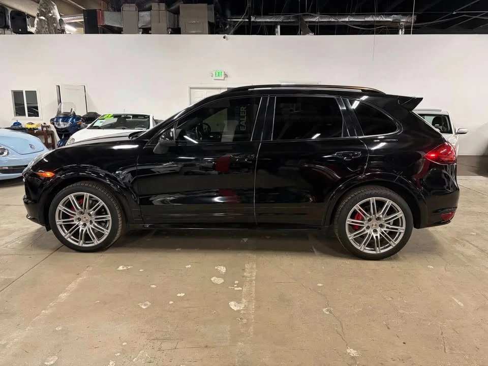 2013 Porsche 958 Cayenne GTS - Image 2 of 19