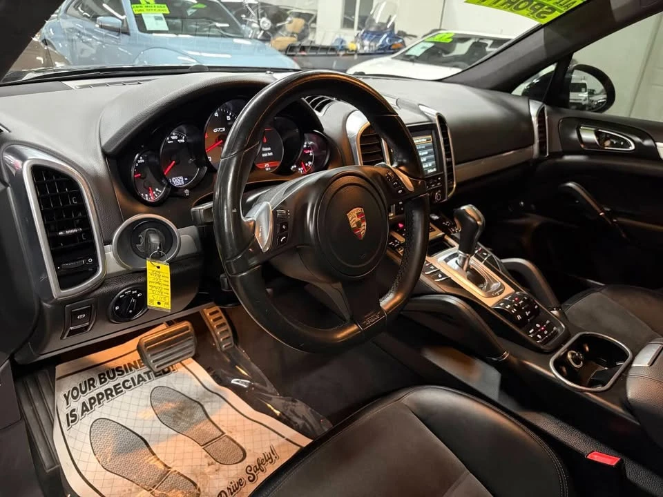 2013 Porsche 958 Cayenne GTS - Image 12 of 19