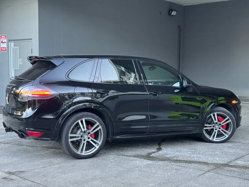 2013 Porsche 958 Cayenne GTS - Image 9 of 19