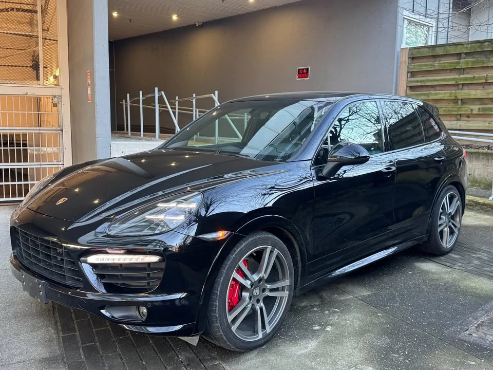 2013 Porsche 958 Cayenne GTS - Image 2 of 19