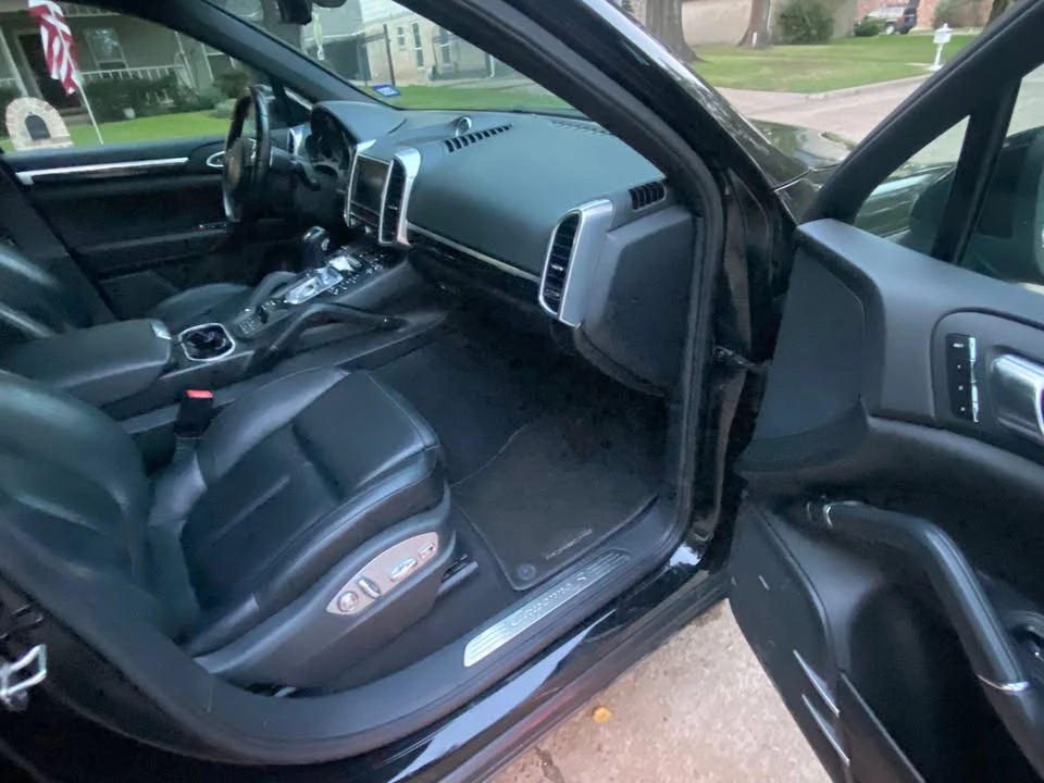 2013 Porsche 958 Cayenne - Image 14 of 20