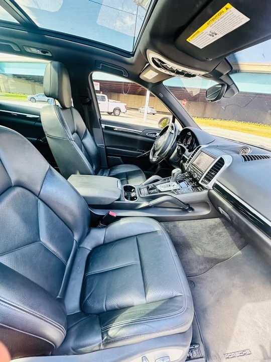 2013 Porsche 958 Cayenne S - Image 14 of 20