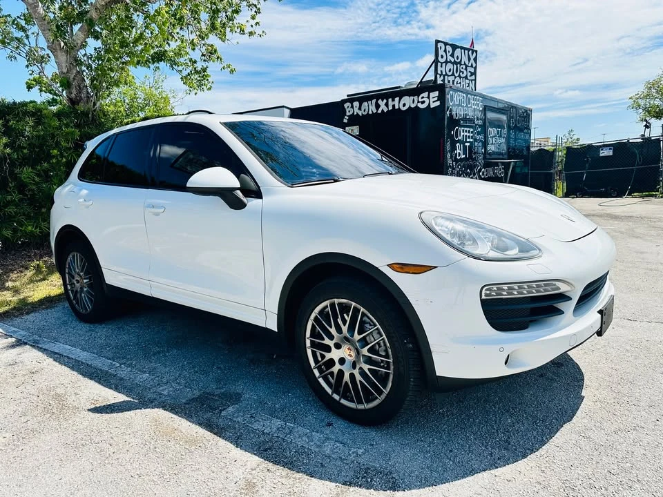 2013 Porsche 958 Cayenne S - Image 6 of 20