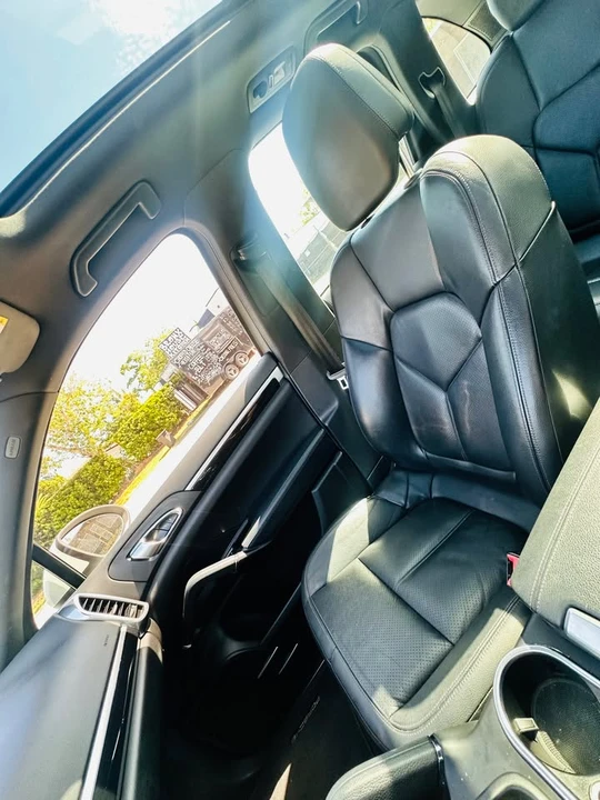 2013 Porsche 958 Cayenne S - Image 15 of 20