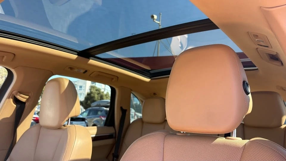 2013 Porsche 958 Cayenne S - Image 15 of 19