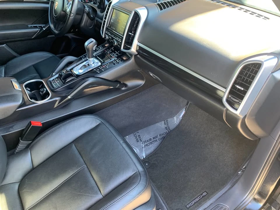 2013 Porsche 958 Cayenne GTS - Image 12 of 20