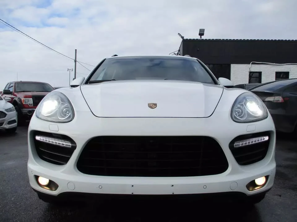 2013 Porsche 958 Cayenne Turbo - Image 6 of 19