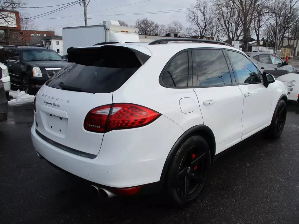 2013 Porsche 958 Cayenne Turbo - Image 3 of 19