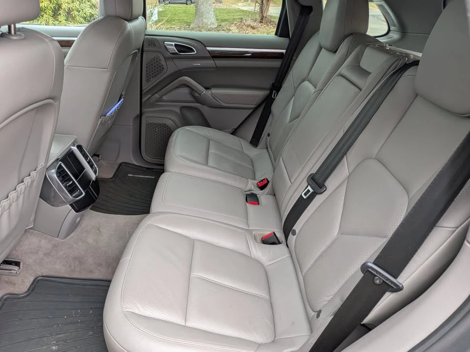 2013 Porsche 958 Cayenne - Image 15 of 17