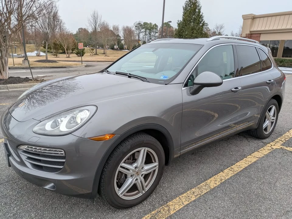 2013 Porsche 958 Cayenne - Image 5 of 17