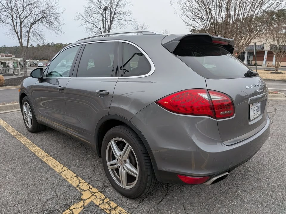 2013 Porsche 958 Cayenne - Image 7 of 17