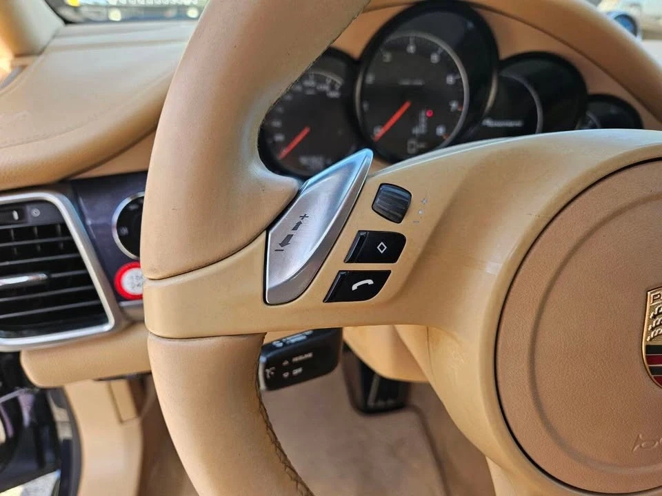2013 Porsche 970 Panamera - Image 16 of 20