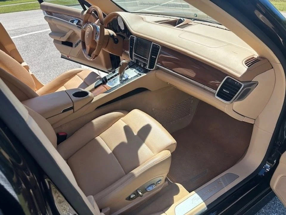 2013 Porsche 970 Panamera - Image 13 of 18