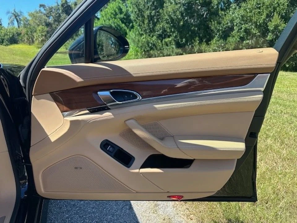 2013 Porsche 970 Panamera - Image 12 of 18
