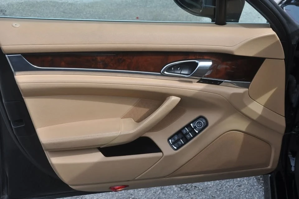 2013 Porsche 970 Panamera - Image 16 of 20