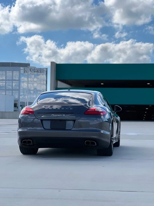 2013 Porsche 970 Panamera - Image 9 of 10