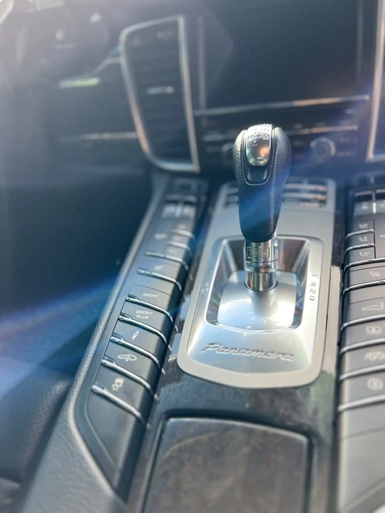 2013 Porsche 970 Panamera - Image 10 of 10