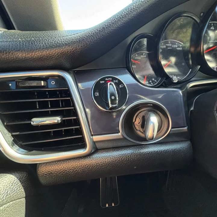 2013 Porsche 970 Panamera - Image 15 of 19