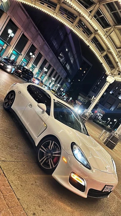 2013 Porsche 970 Panamera - Image 9 of 10