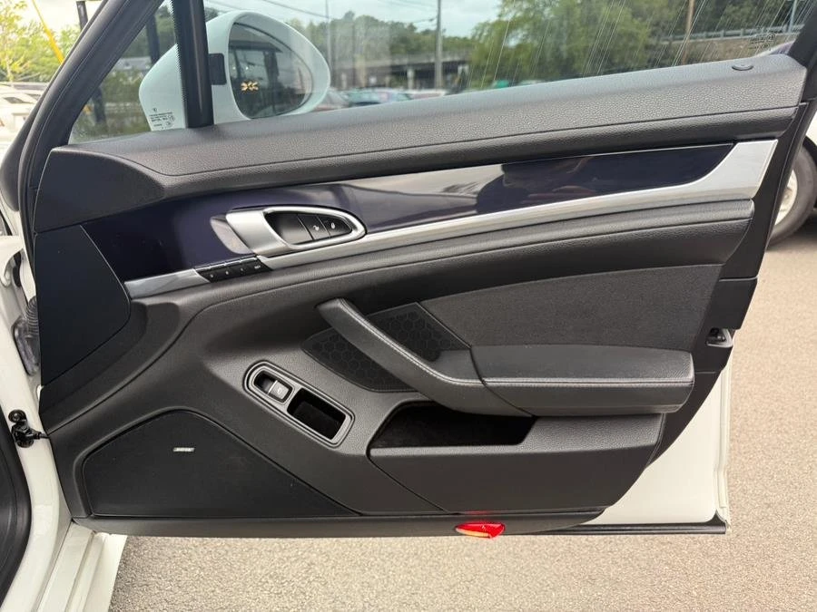 2013 Porsche 970 Panamera - Image 11 of 19