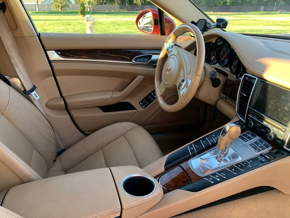 2013 Porsche 970 Panamera - Image 19 of 20