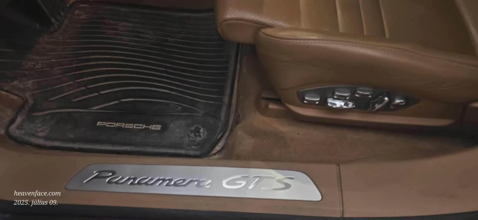 2013 Porsche 970 Panamera - Image 12 of 13