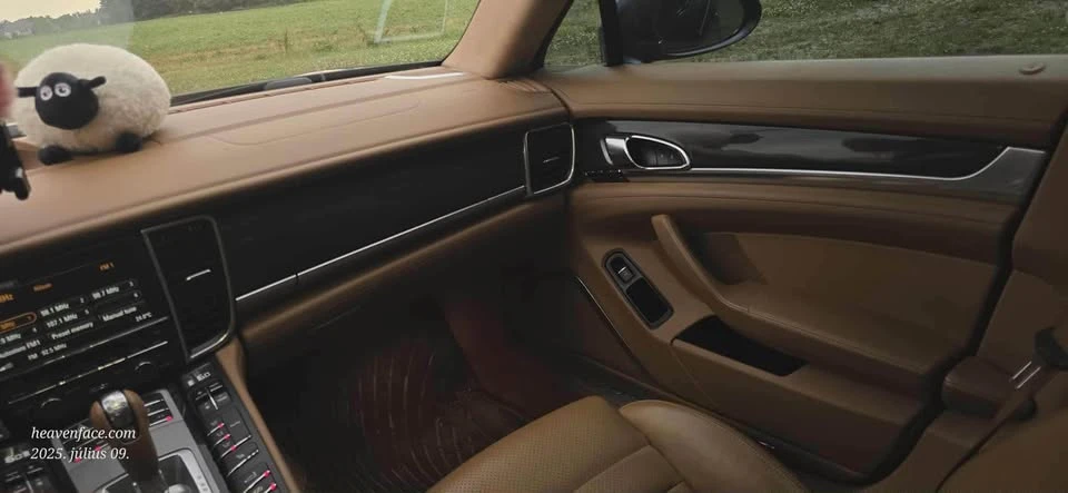 2013 Porsche 970 Panamera - Image 13 of 13
