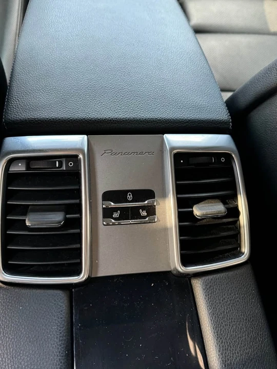 2013 Porsche 970 Panamera - Image 11 of 16