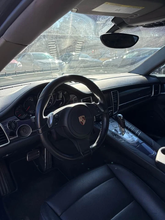 2013 Porsche 970 Panamera - Image 10 of 14