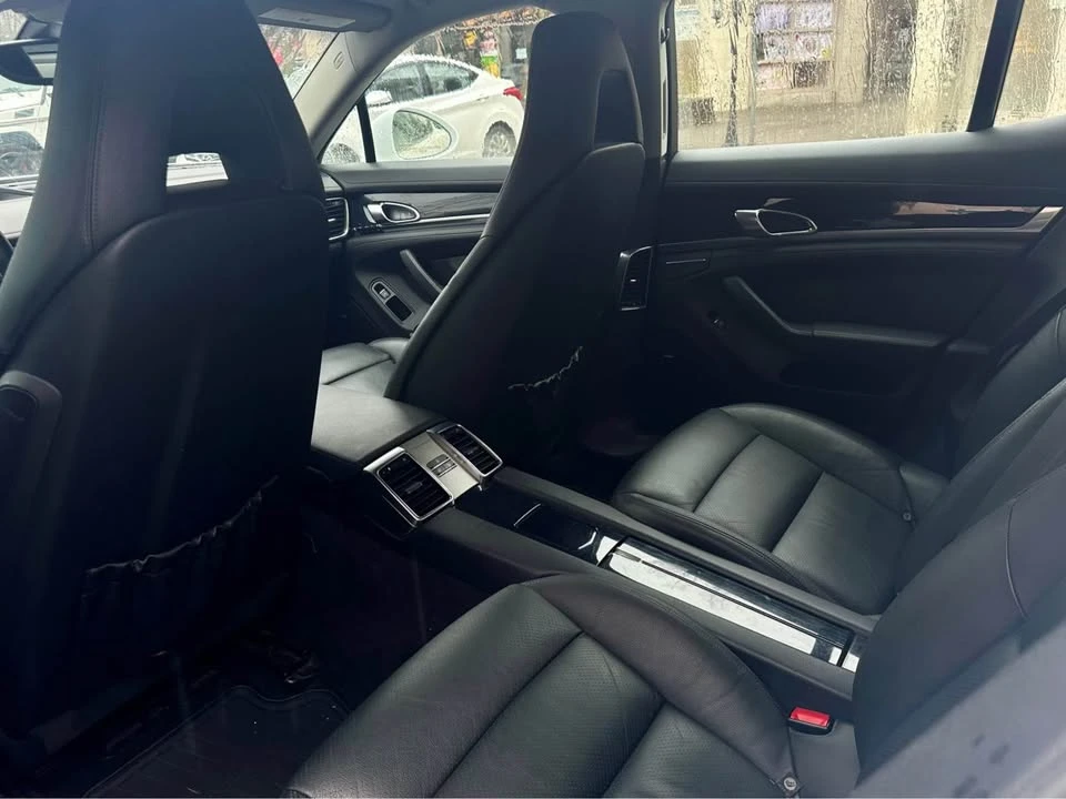 2013 Porsche 970 Panamera - Image 12 of 13