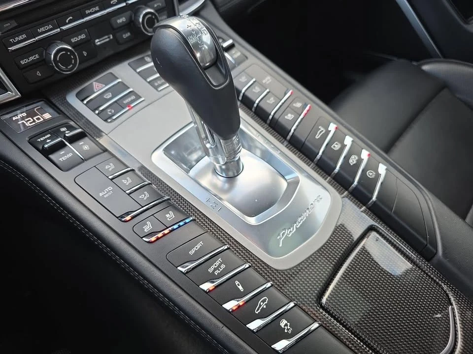 2013 Porsche 970 Panamera - Image 10 of 12