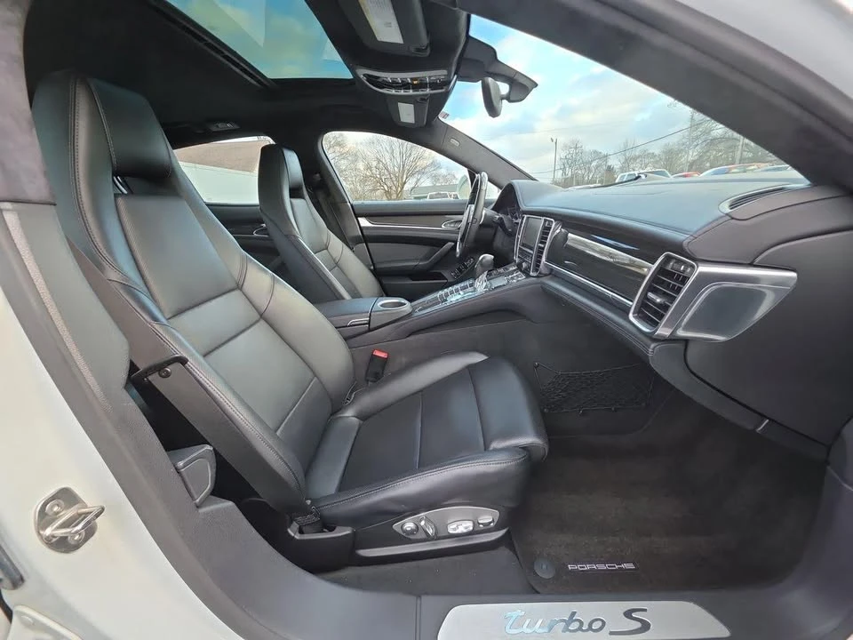 2013 Porsche 970 Panamera - Image 8 of 12
