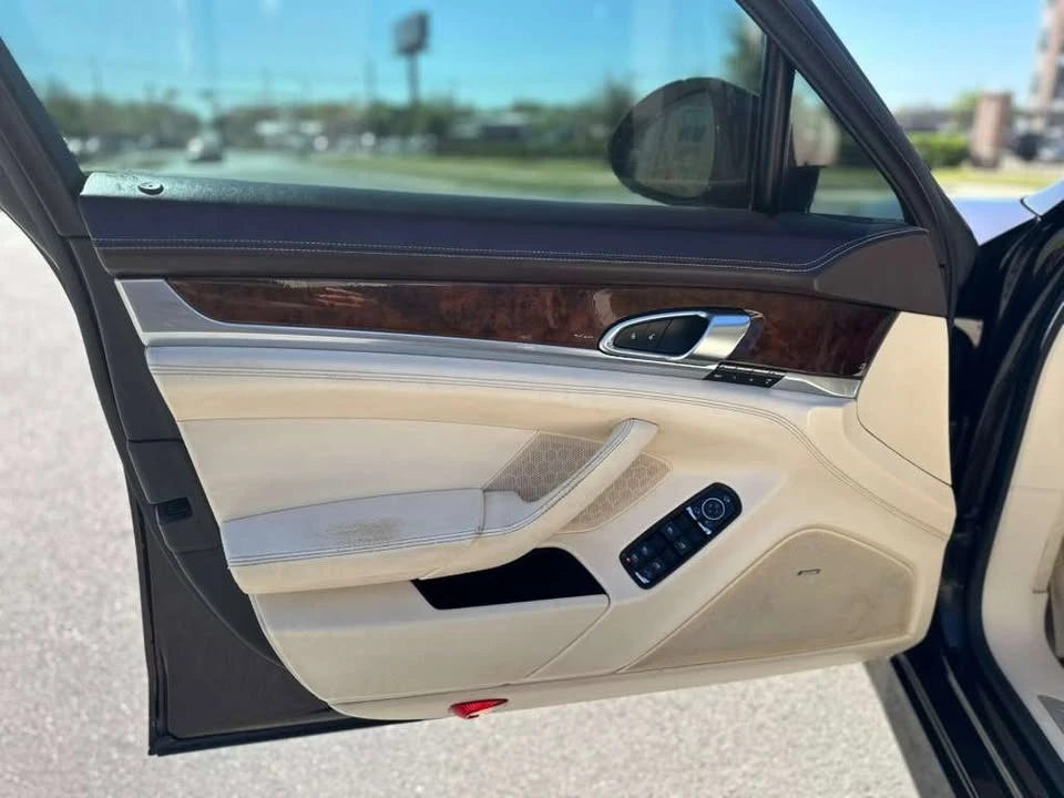 2013 Porsche 970 Panamera - Image 14 of 19