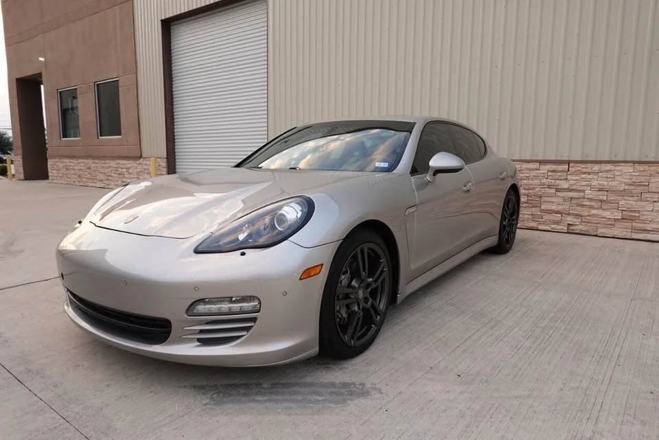 2013 Porsche 970 Panamera - Image 2 of 20