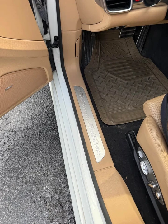 2013 Porsche 970 Panamera - Image 12 of 14