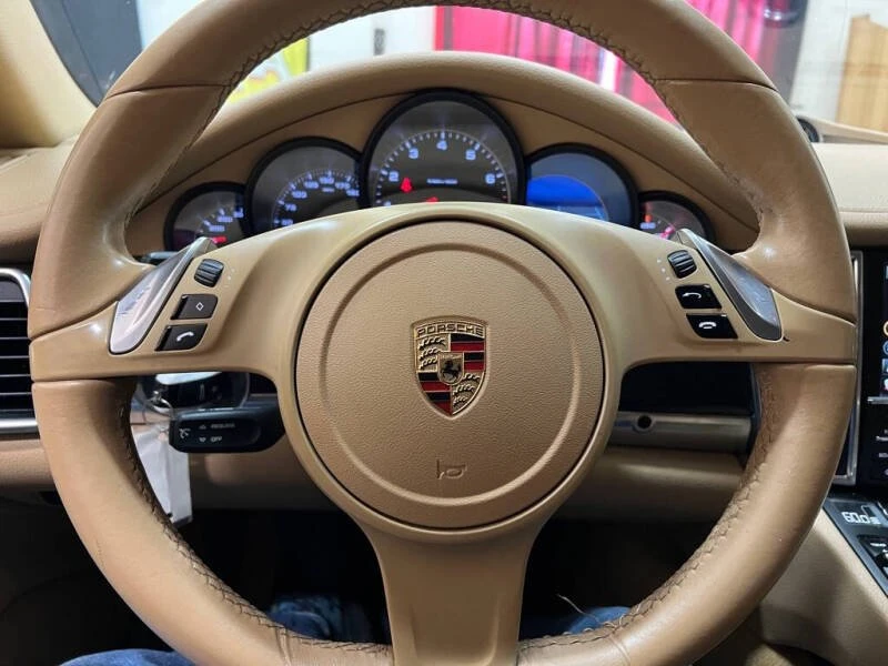 2013 Porsche 970 Panamera - Image 9 of 20