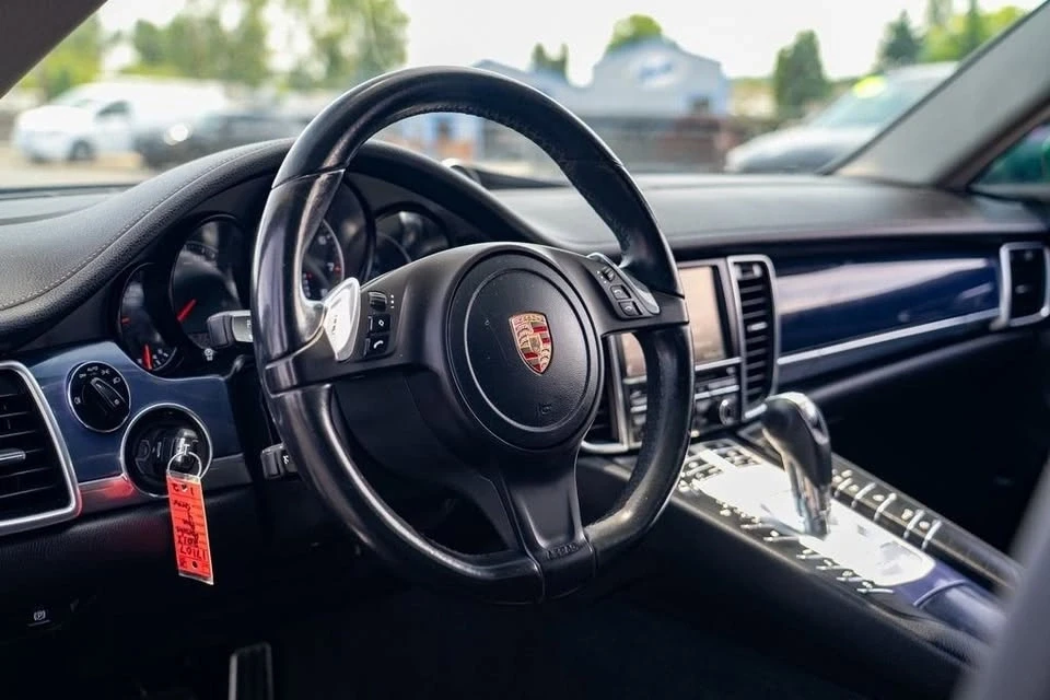 2013 Porsche 970 Panamera - Image 3 of 9