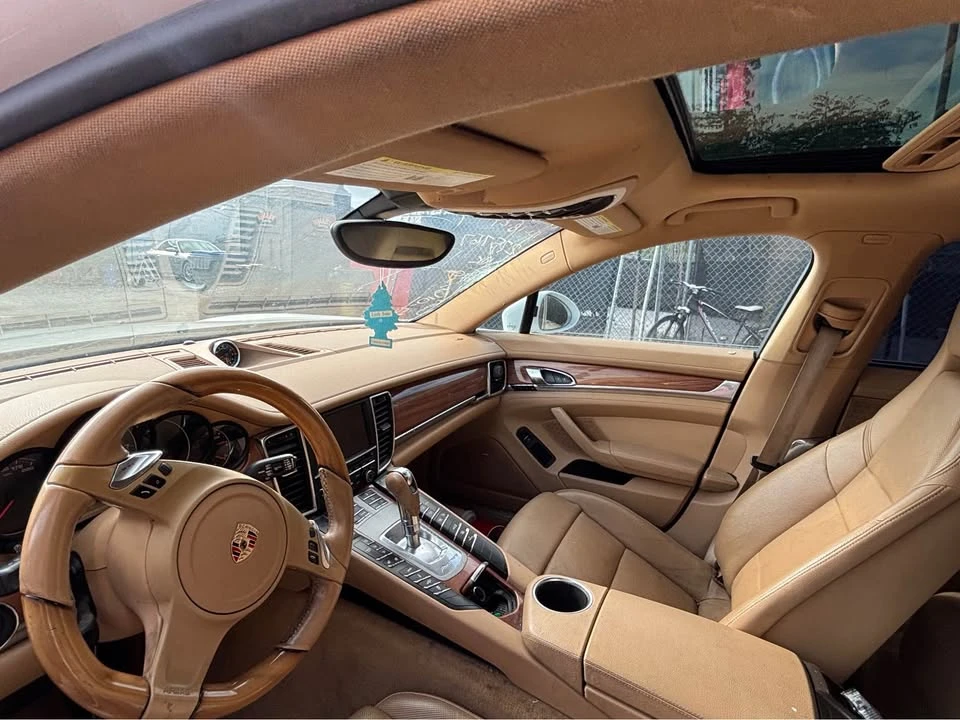 2013 Porsche 970 Panamera - Image 15 of 17