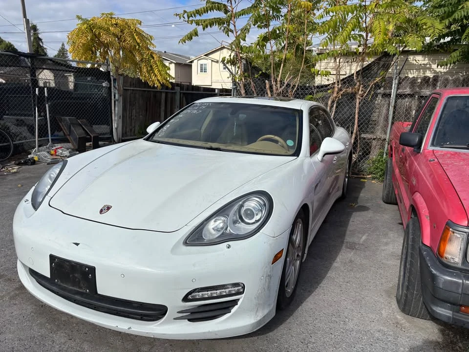 2013 Porsche 970 Panamera - Image 4 of 17