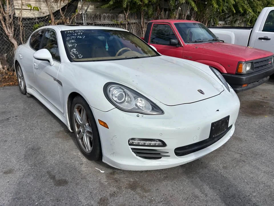2013 Porsche 970 Panamera - Image 8 of 17