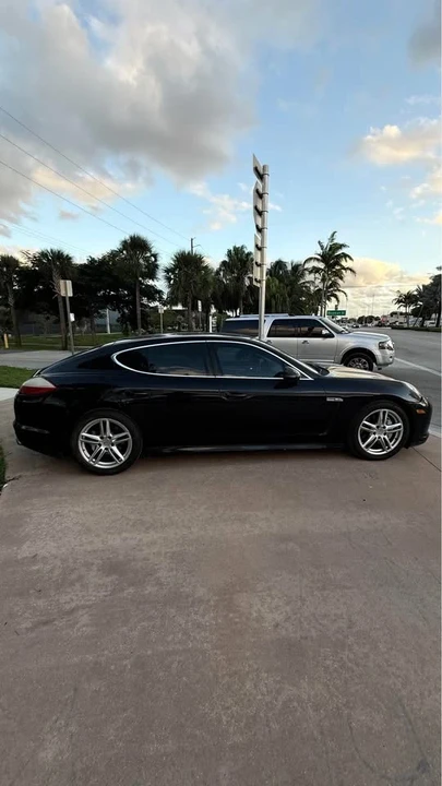2013 Porsche 970 Panamera - Image 8 of 11