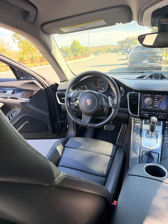 2013 Porsche 970 Panamera - Image 9 of 12