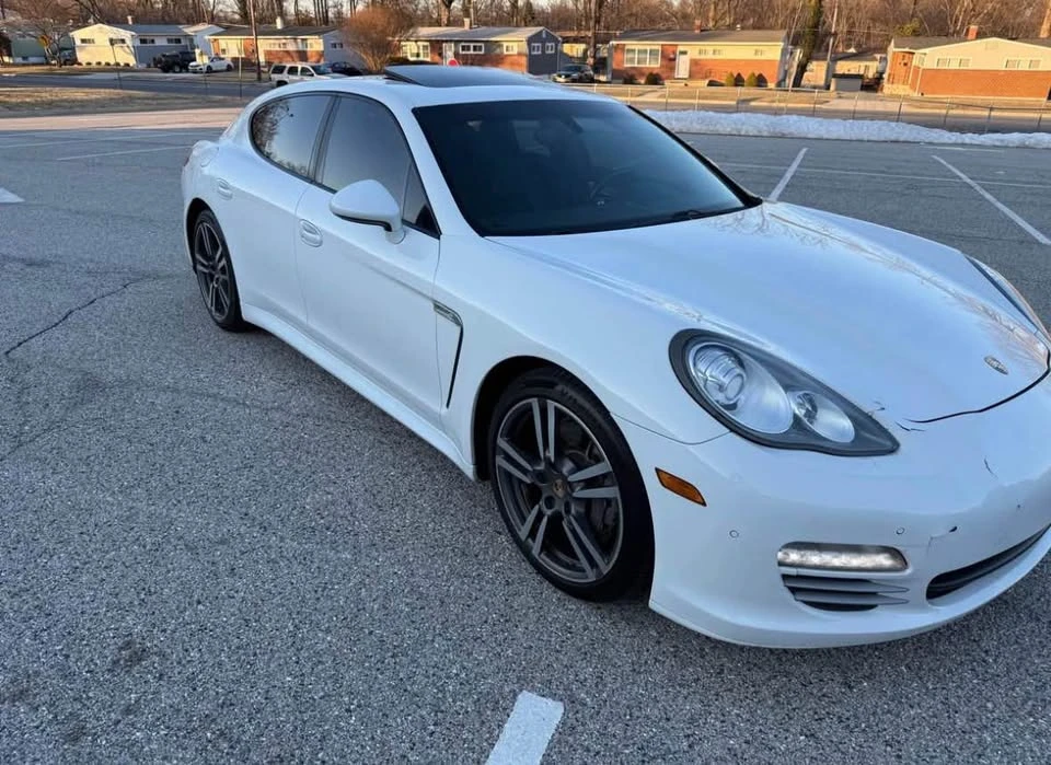 2013 Porsche 970 Panamera - Image 2 of 10