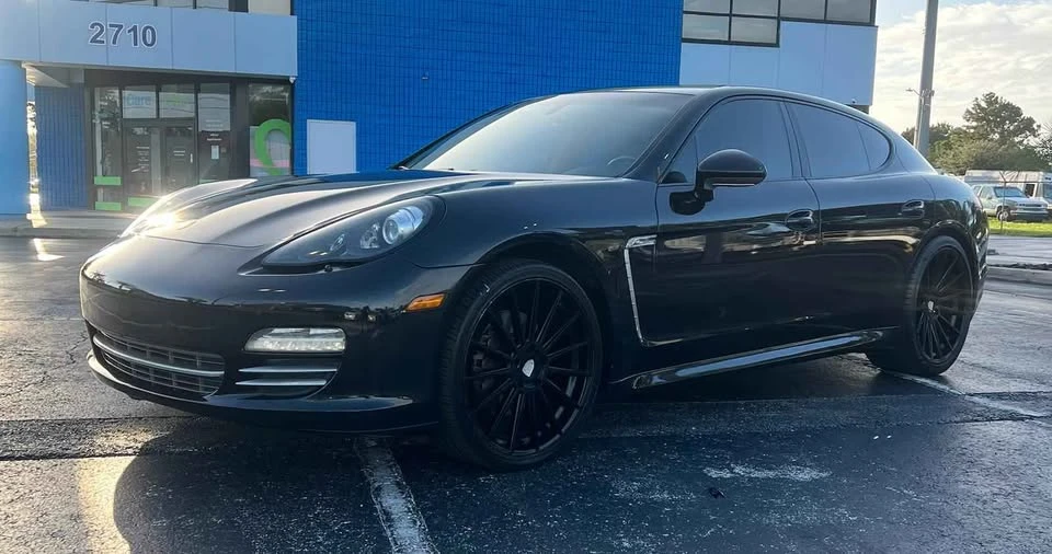 2013 Porsche 970 Panamera - Image 2 of 11