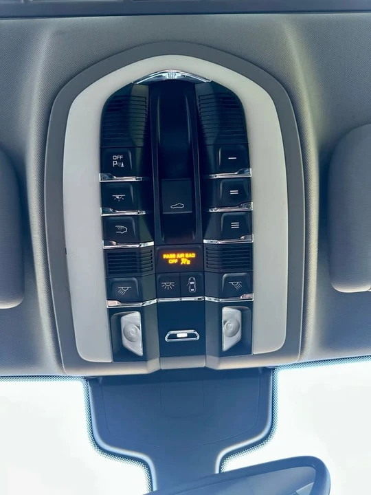 2013 Porsche 970 Panamera - Image 17 of 20