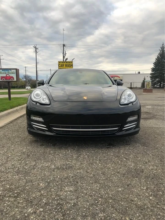2013 Porsche 970 Panamera - Image 2 of 11