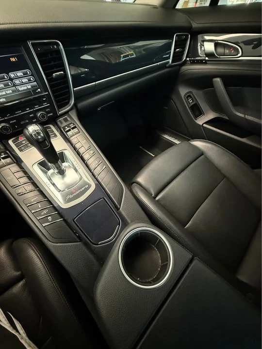 2013 Porsche 970 Panamera - Image 7 of 10