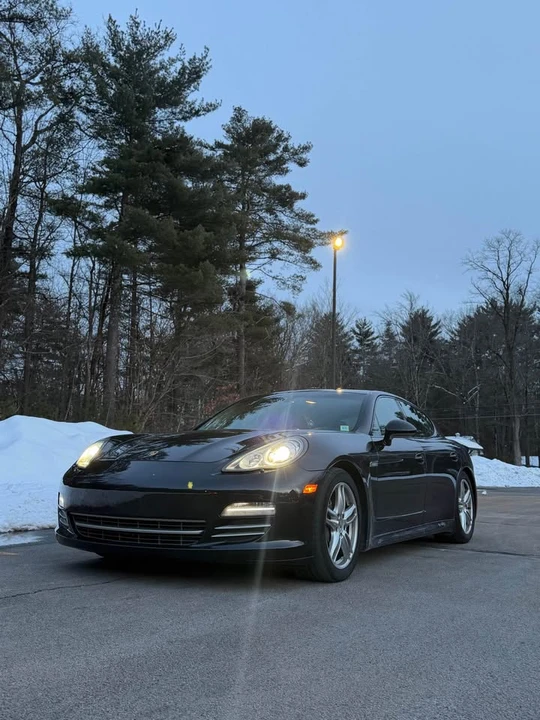 2013 Porsche 970 Panamera - Image 12 of 13